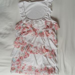 ✨ Beautiful Flowers Tank Top ✨